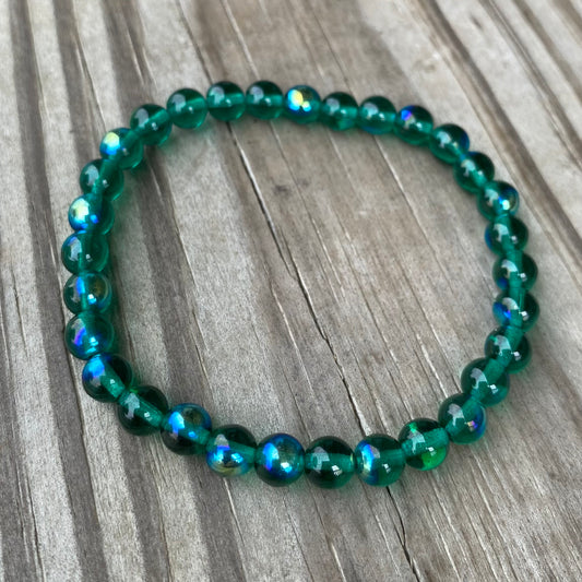 Dark green glass beaded bracelet